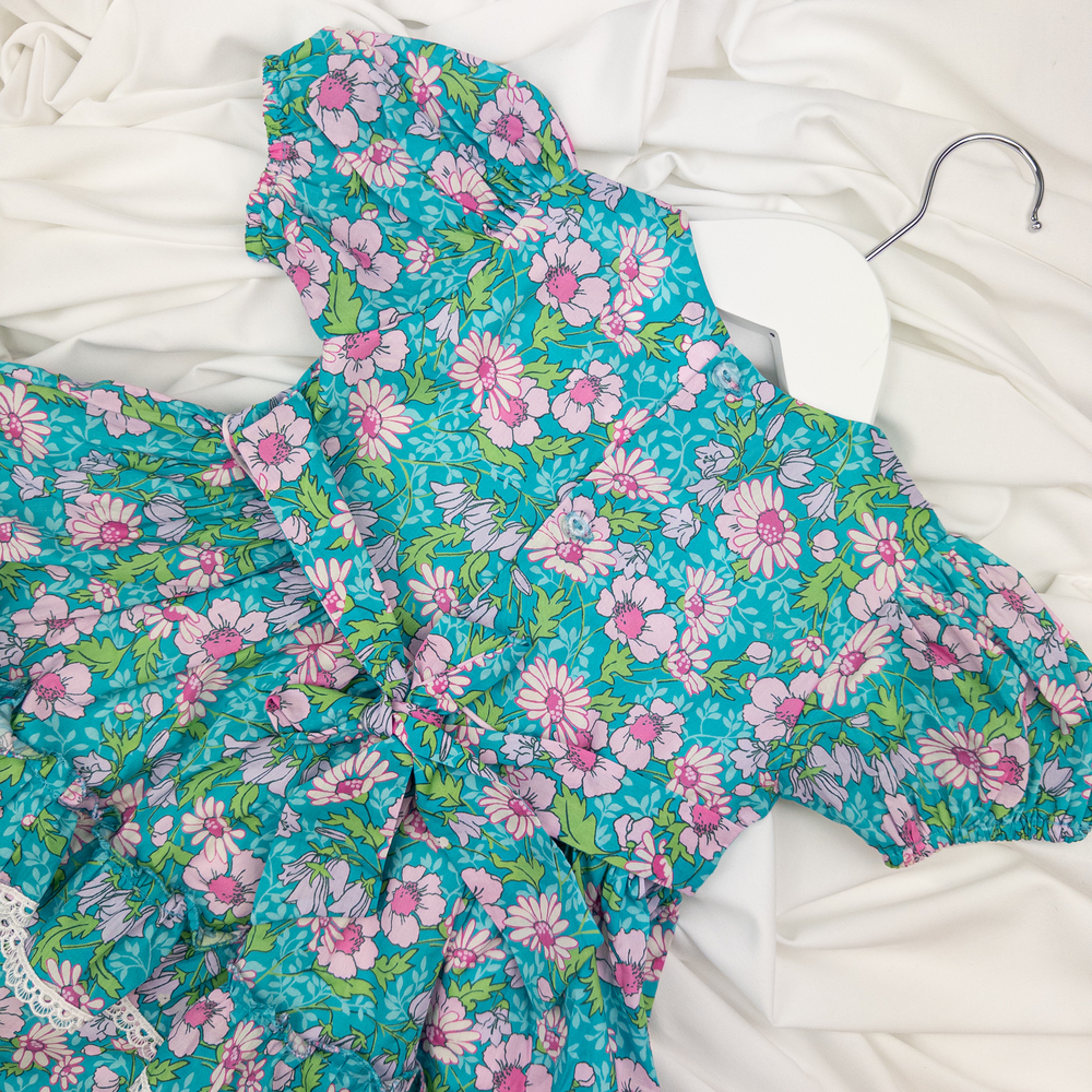 dress b